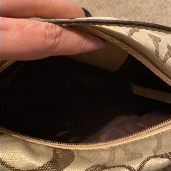 Coach bag, small great for small accessories. - Picture 6 of 8